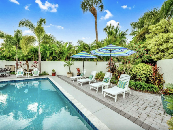 Lido Key Vacation House with Pool Near St. Armands Circle